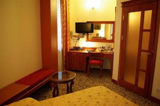 фото отеля Pazaislis Park Hotel Kaunas