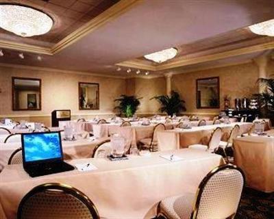 фото отеля Sheraton City Center St. Louis
