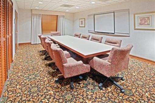 фото отеля Holiday Inn Express Portland West Hillsboro