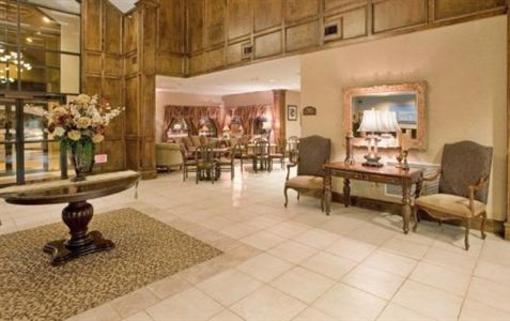 фото отеля Holiday Inn Express Bonner Springs