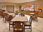 фото отеля Holiday Inn Express Bonner Springs