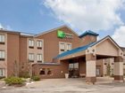 фото отеля Holiday Inn Express Bonner Springs