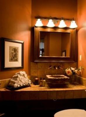 фото отеля Rusty Parrot Lodge and Spa