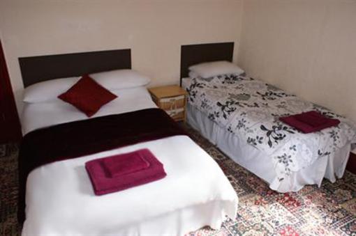 фото отеля Cowley Hotel