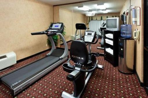 фото отеля Holiday Inn Express Hotel & Suites Kingsport-Meadowview I-26