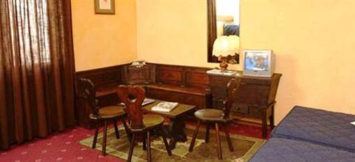 фото отеля Hotel Edelweiss Cesana Torinese
