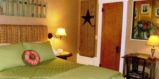 фото отеля Catalina Park Inn Bed and Breakfast