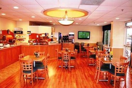 фото отеля Holiday Inn Express Cocoa Beach