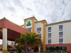 фото отеля Holiday Inn Express Cocoa Beach