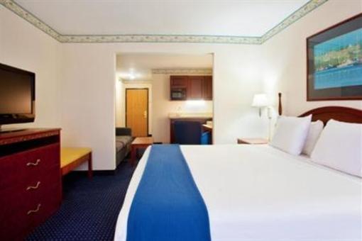 фото отеля Holiday Inn Express New Buffalo