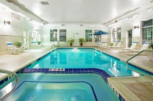 фото отеля Holiday Inn Express New Buffalo