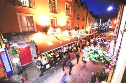 фото отеля Spanish Arch Hotel Galway