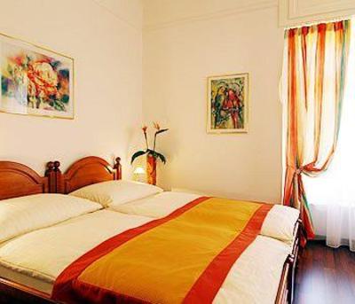 фото отеля Hotel Alexandra