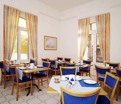 фото отеля Hotel Alexandra