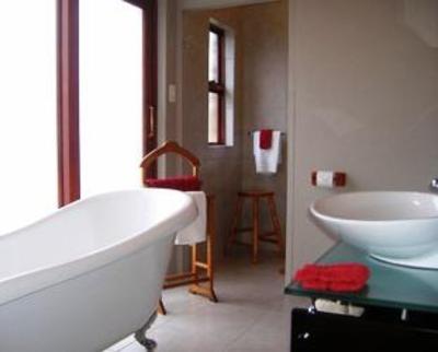 фото отеля Makapa Lodge Guest House Fish Hoek Cape Town