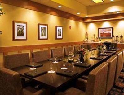 фото отеля DoubleTree by Hilton Phoenix- Tempe