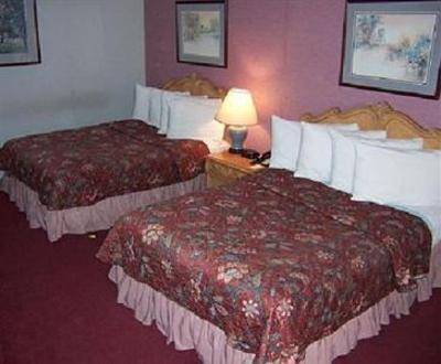 фото отеля Chateau Hotel