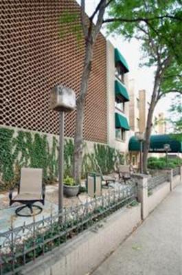 фото отеля The Cambridge Apartments Denver