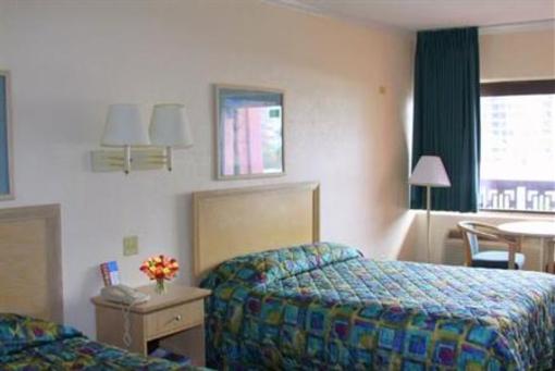 фото отеля Fort Lauderdale Beach Palace