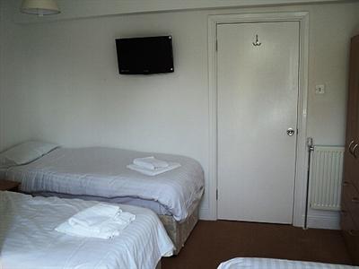 фото отеля Amhurst Hotel London