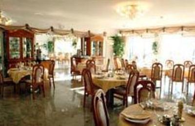 фото отеля Das Weisse Hotel an der Elbchaussee