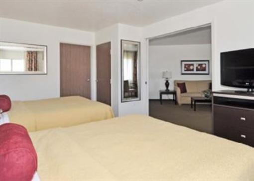 фото отеля Quality Inn & Suites Denver International Airport