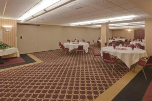 фото отеля Holiday Inn Express Hotel & Suites Deadwood