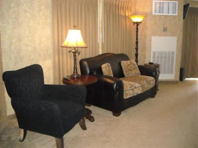 фото отеля Holiday Inn Express Hotel & Suites Deadwood