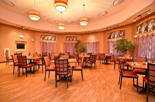 фото отеля Best Western Plus Carousel Inn