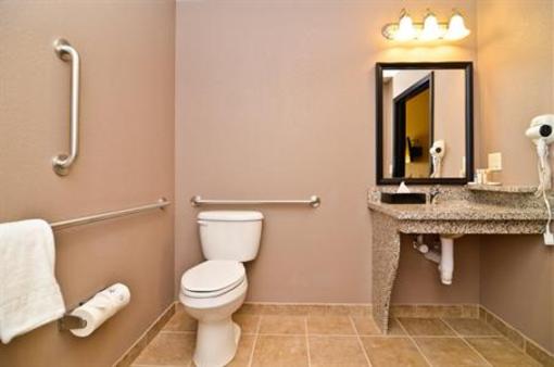фото отеля Best Western Plus Carousel Inn