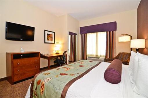 фото отеля Best Western Plus Carousel Inn