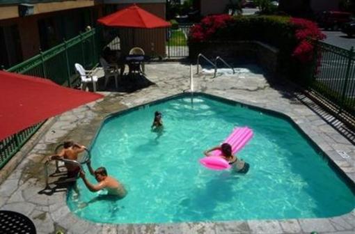фото отеля Econo Lodge Maingate