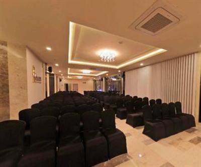 фото отеля Gino Feruci Braga Hotel