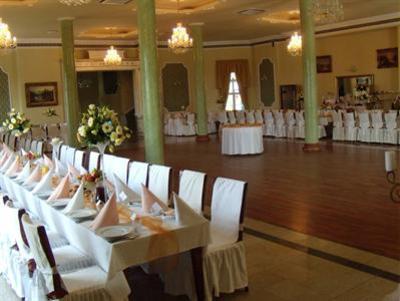 фото отеля Garden Hotel Boleslawiec