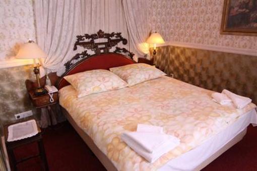 фото отеля Garden Hotel Boleslawiec