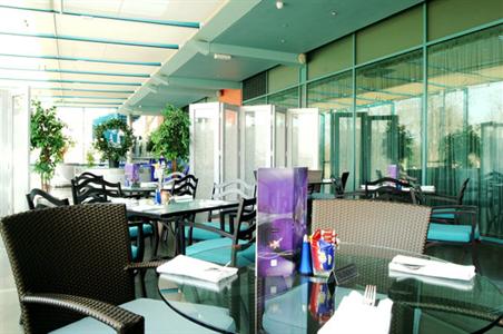 фото отеля Crowne Plaza Hotel Marlow