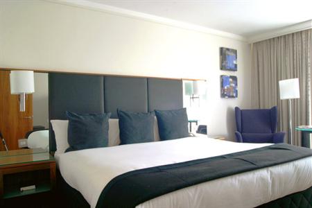 фото отеля Crowne Plaza Hotel Marlow