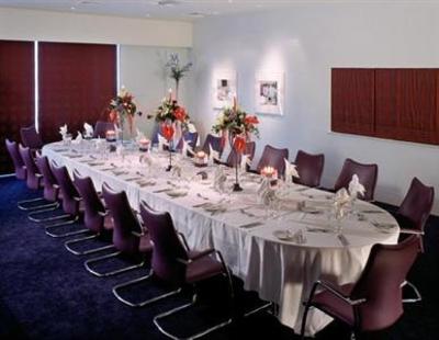 фото отеля Crowne Plaza Hotel Marlow