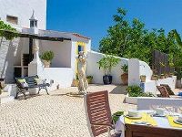 Rio Arade Algarve Accommodation Hotel Estombar