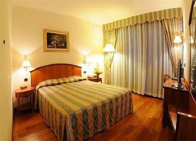 фото отеля Best Western Hotel Globus Cervia