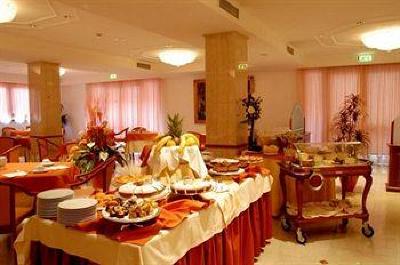 фото отеля Best Western Hotel Globus Cervia