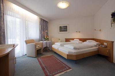 фото отеля Hotel Rothfuss