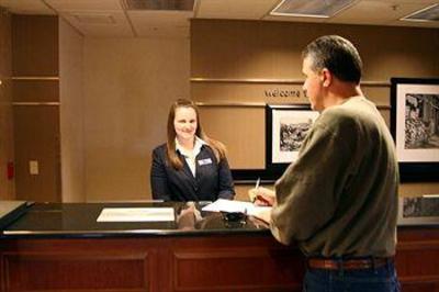 фото отеля Hampton Inn Shrewsbury