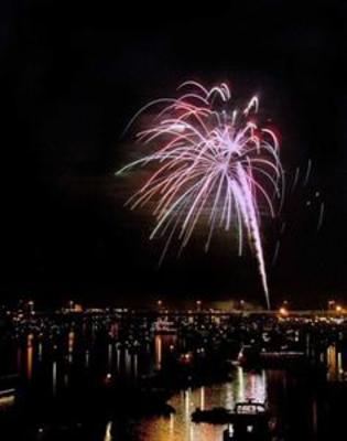 фото отеля Doubletree Bay City Riverfront