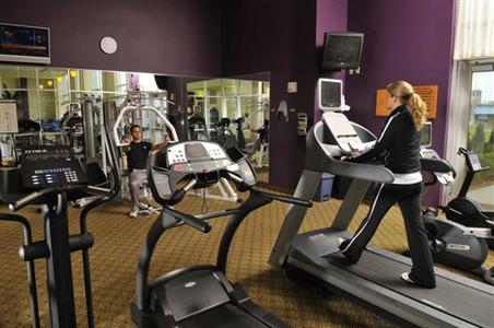 фото отеля Doubletree Bay City Riverfront