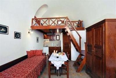фото отеля Enplo Apartments