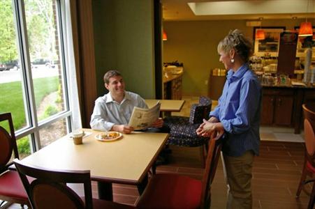 фото отеля Hampton Inn & Suites Huntersville