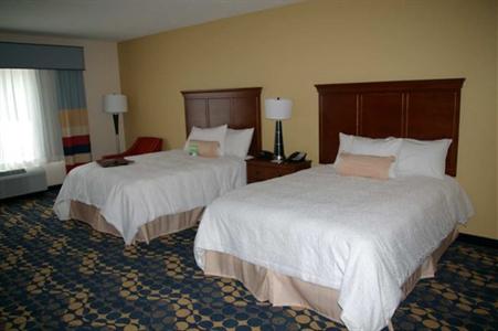 фото отеля Hampton Inn & Suites Huntersville