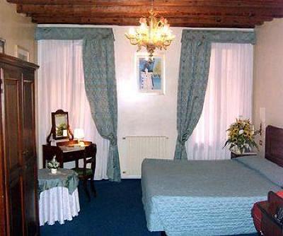 фото отеля Best Western Albergo San Marco