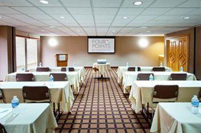 фото отеля Four Points by Sheraton Charlotte - Pineville